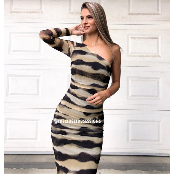 ZARA BLOGGER FAVE!!! Asymmetric Midi Dress NWT LAST ONE!!! - Picture 10 of 16